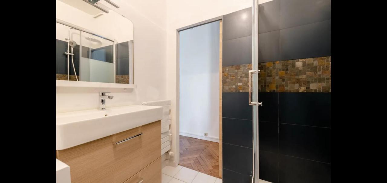 Vieux-Port, Panier, Magnifique Studio Avec Vue Sur Mer Marseille Bagian luar foto